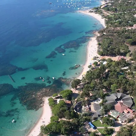 Village De Vacances La Croix Du Sud Caramontino 3* Дзондза